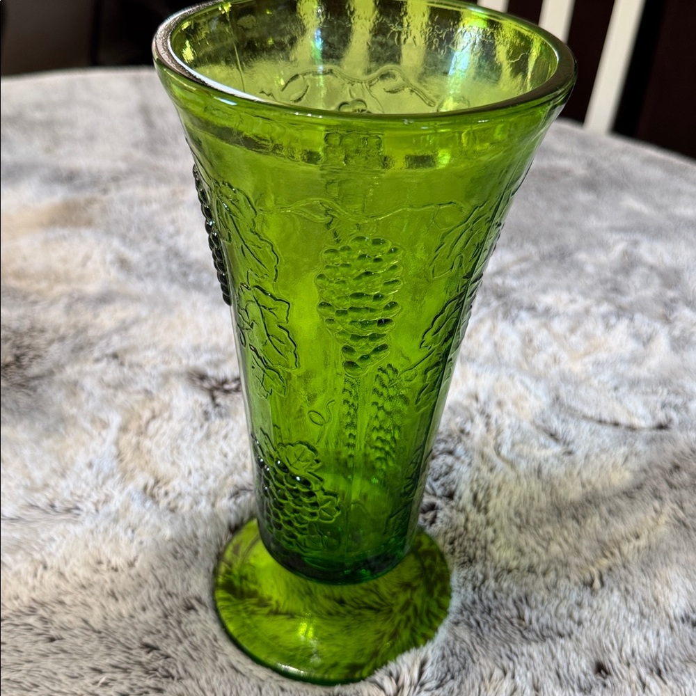 Vintage Indiana Glass Green Glass Footed Vase Colony Harvest Pattern Tall - Picture 2 of 12